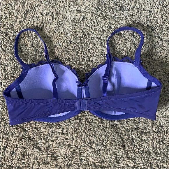 BRAND NEW BRA - Picture 3 of 5